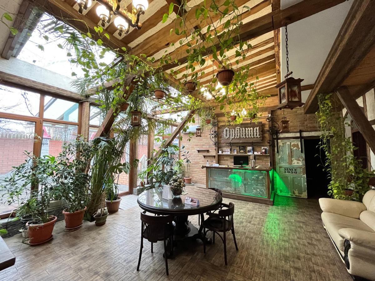 Orbita Hotel Shymkent Eksteriør billede