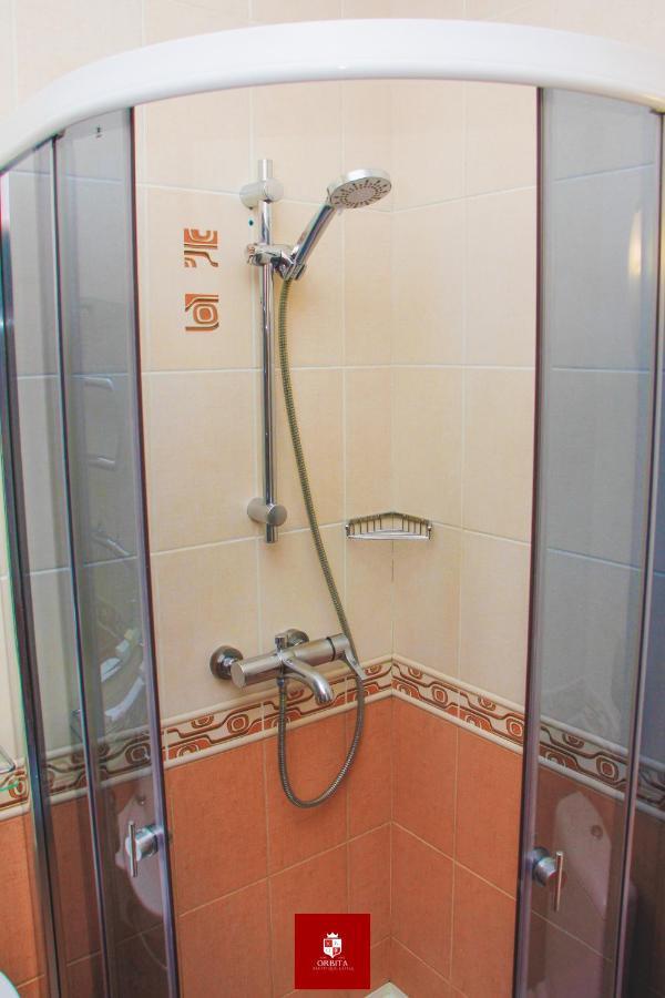Orbita Hotel Shymkent Eksteriør billede